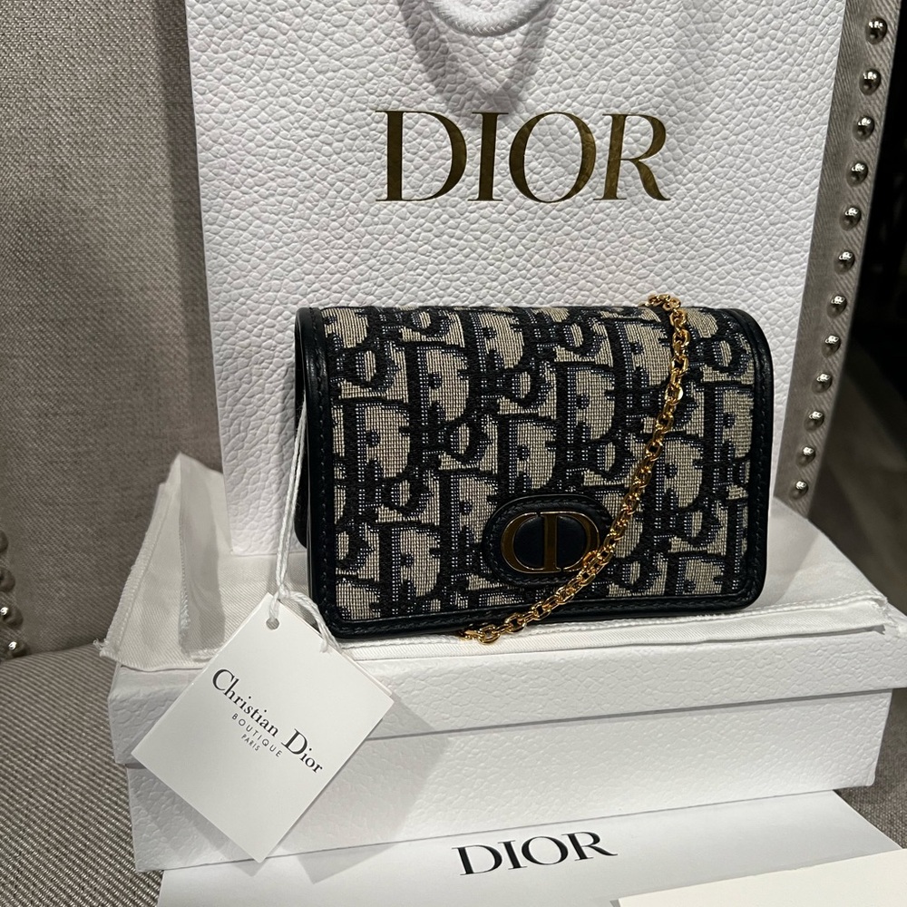 Dior Montaigne Monogram in navy (mini crossbody/belt bag)